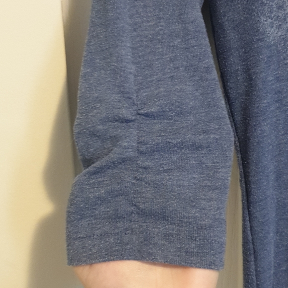 🦋 3 for $20 》Reitmans 3/4 sleeved top - Picture 2 of 6